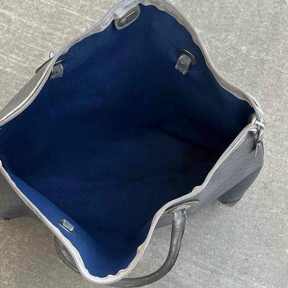 Gucci Vintage Gray Tote Bag - Picture 7 of 12